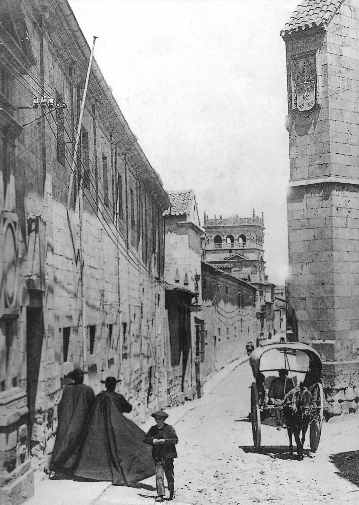 Foto 2 - La calle de la Compa&ntilde;&iacute;a en el primer tercio del XX