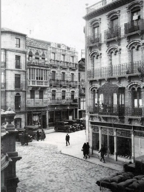 Foto 2 - La calle Quintana, arteria del coraz&oacute;n de Salamanca