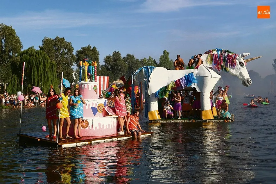 Foto 5 - Agosto, fiestas sin concesiones  