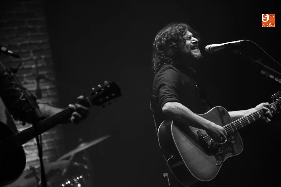 Quique González durante un concierto en Salamanca / Archivo