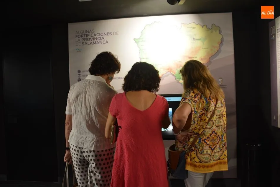 Foto 10 - Nuevo pase de la propuesta cultural &lsquo;TOC-TOC Abre la muralla&rsquo;