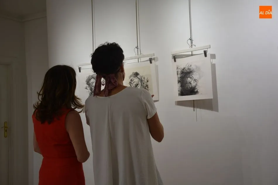 Foto 3 - La artista madrile&ntilde;a Irene Araus expone en el Espacio Joven la armon&iacute;a entre el ser humano y la...