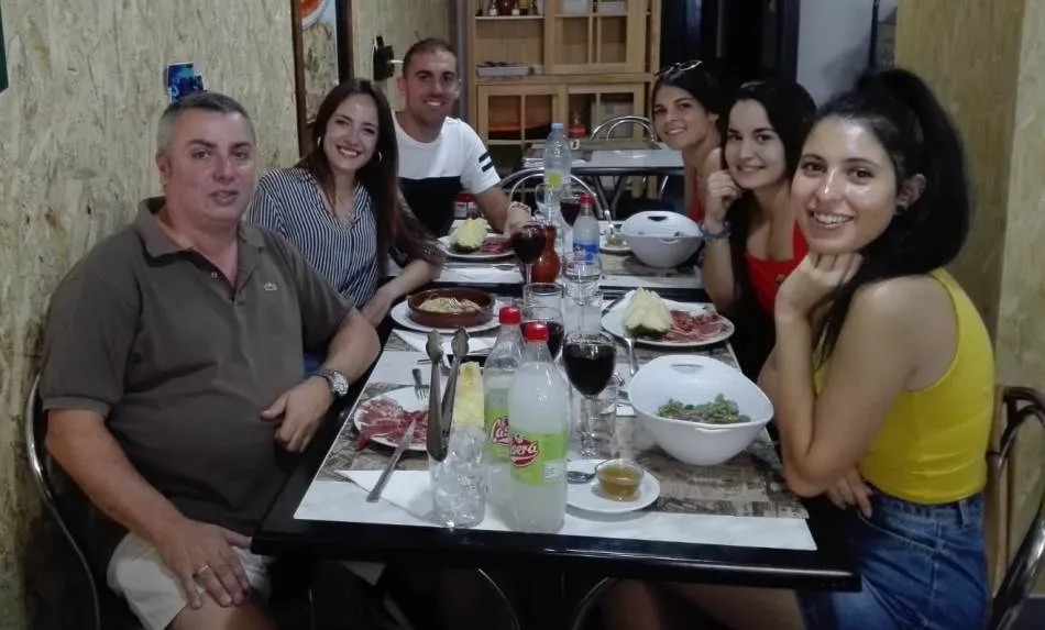 Los monitores de Conciliamos despiden el programa con una comida conjunta  