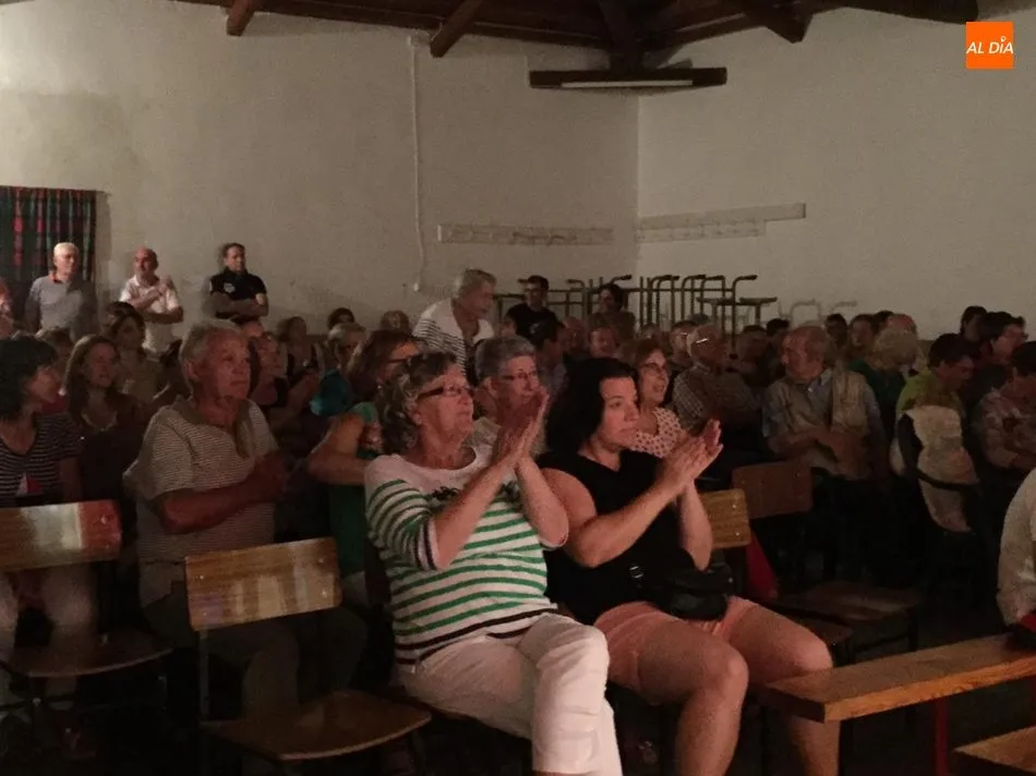 Foto 4 - Aspace inicia las fiestas de Peralejos de Abajo con un preg&oacute;n reivindicativo y lleno de...