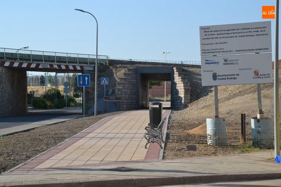 Foto 2 - Abierto al tr&aacute;nsito el paso para peatones bajo la v&iacute;a del tren tras a&ntilde;os de reivindicaci&oacute;n...