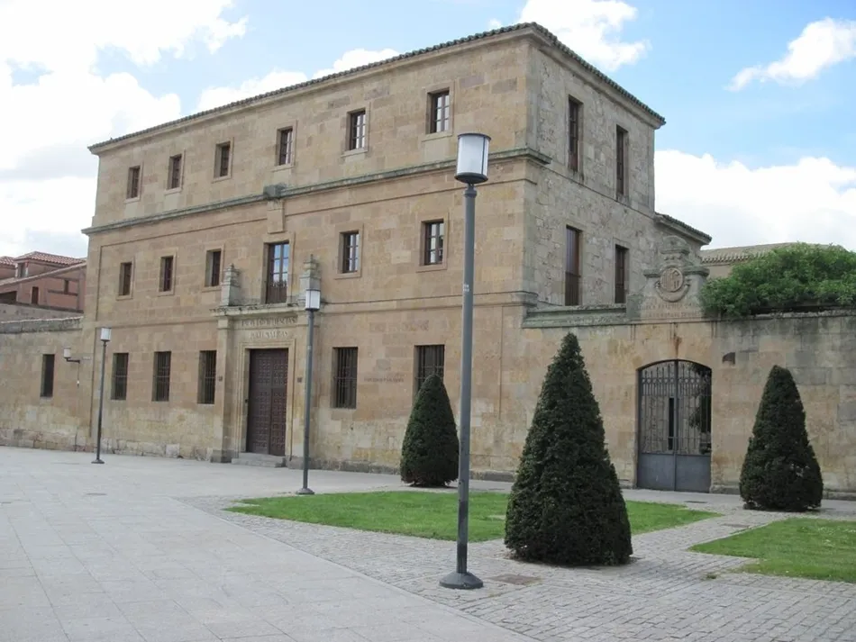 Foto 4 - Demandan un horario de visitas de todos los edificios hist&oacute;ricos de la Universidad