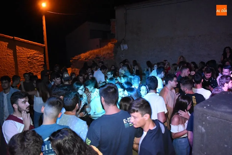 Foto 4 - Amatosland revoluciona la noche del viernes en Amatos de Alba