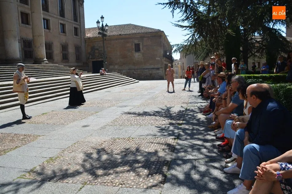 Foto 4 - &lsquo;Salamanca, tu tiempo es de piedra y oro&rsquo;, una singular ruta desde la Plaza de Anaya
