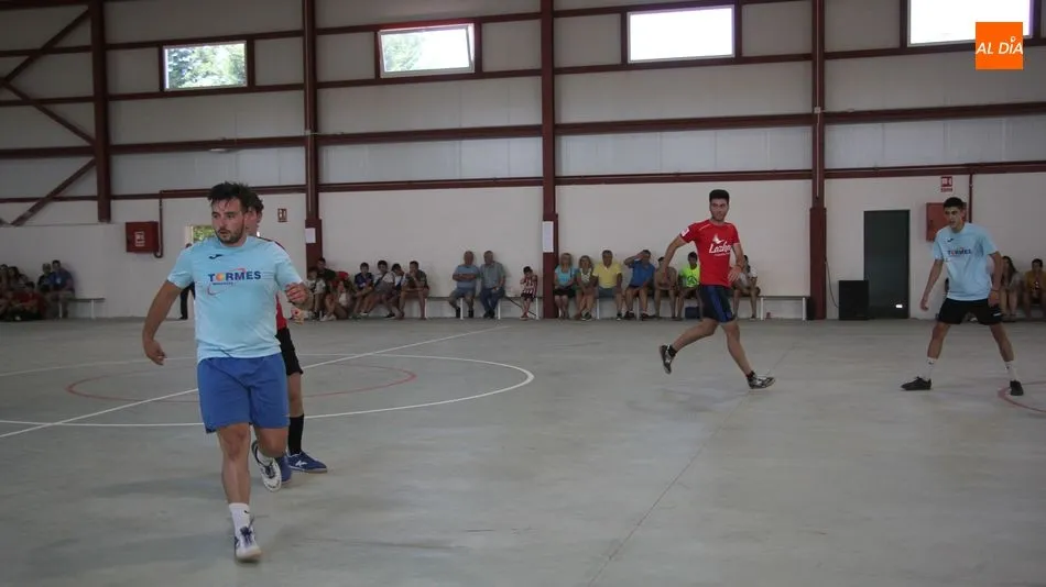 Los ocho equipos participantes disputarán doce partidos en la jornada de hoy / MARIBEL