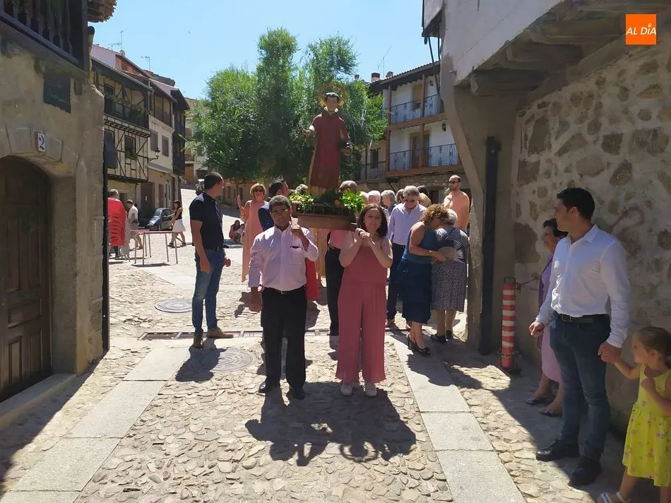 Foto 5 - San Esteban recibe un sentido homenaje