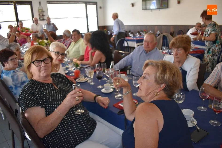 Foto 6 - Cuatro matrimonios celebran su amor medio siglo despu&eacute;s