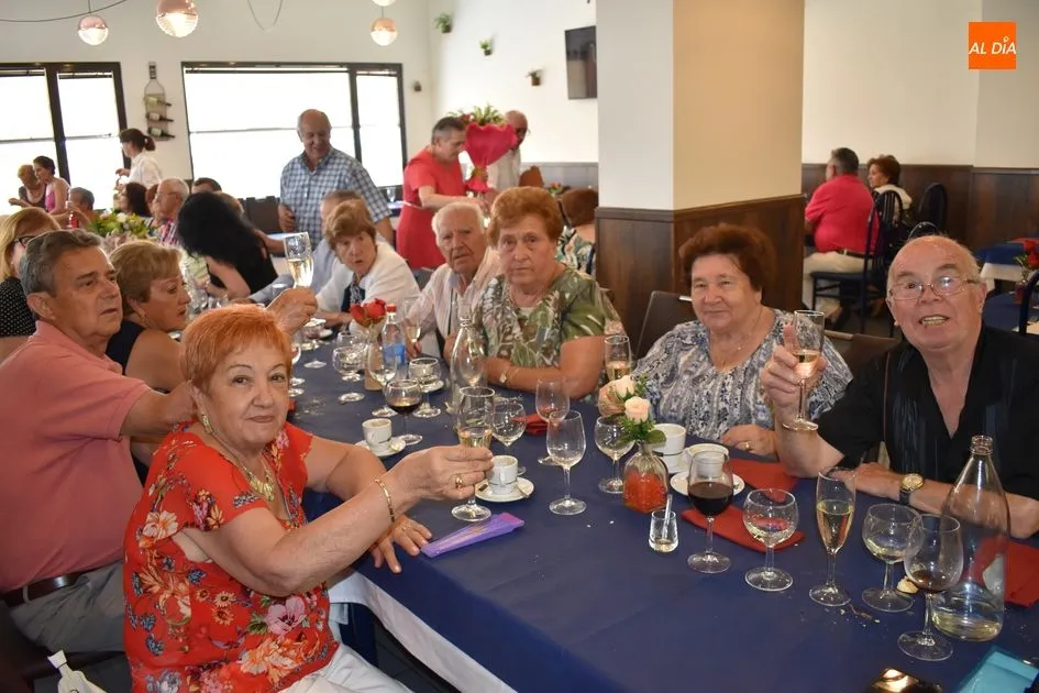 Foto 4 - Cuatro matrimonios celebran su amor medio siglo despu&eacute;s