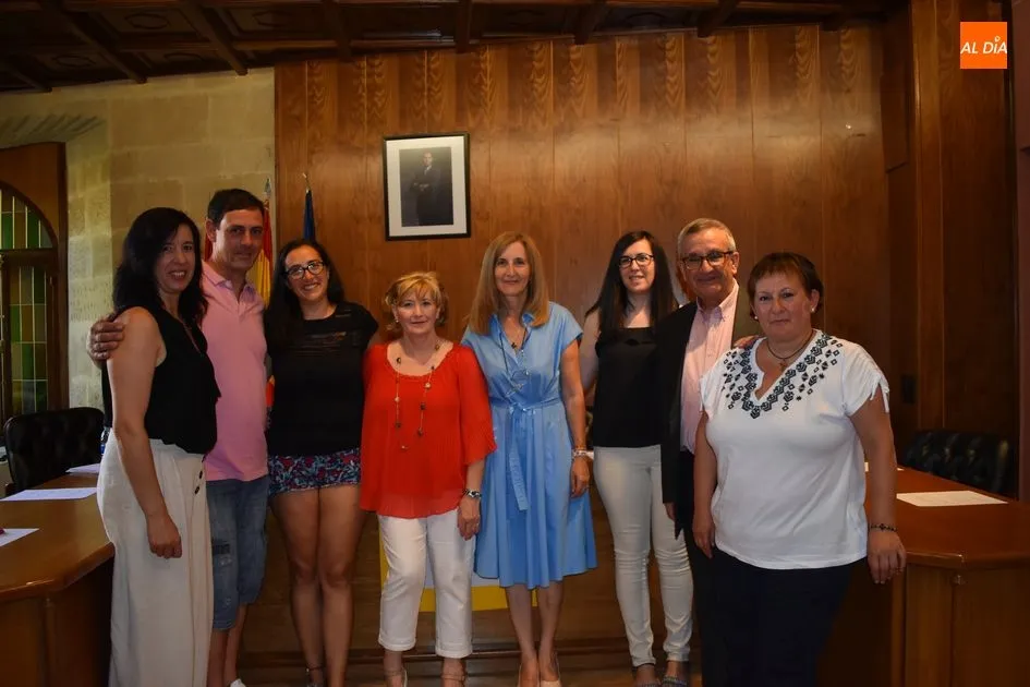 Miembros fundadores de la asociación junto a Concepción Miguélez