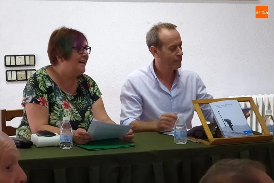 Foto 7 - J. Francisco Fabi&aacute;n presenta su primera novela &lsquo;D&iacute;a de Nieve&rsquo;