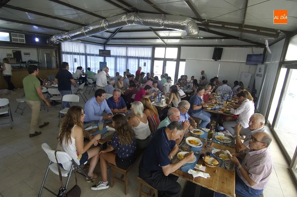 Foto 10 - Seis colleras finalizan empatadas en cabeza la 1&ordf; jornada del Concurso de Acoso y Derribo m&aacute;s...