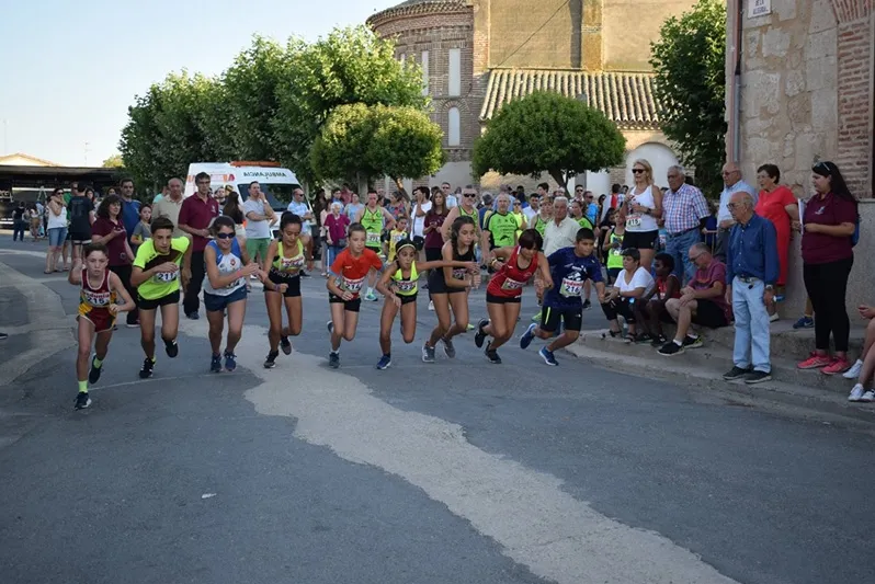 Foto 8 - Antonio San Mat&iacute;as y Ver&oacute;nica S&aacute;nchez se llevan la XII Carrera Popular de Villar de Gallimazo