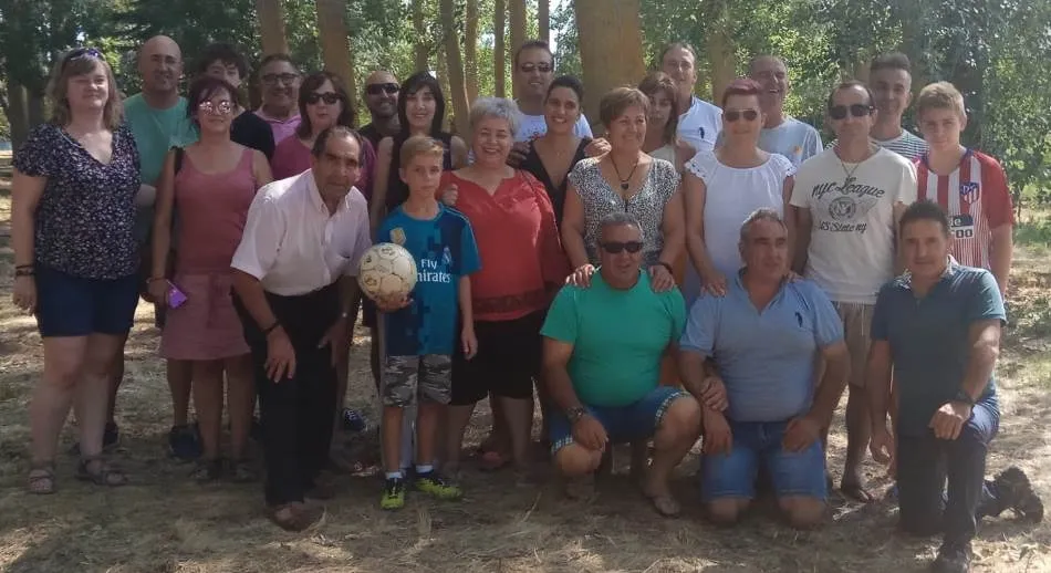 La familia Cid celebra una nueva reunión de primos  