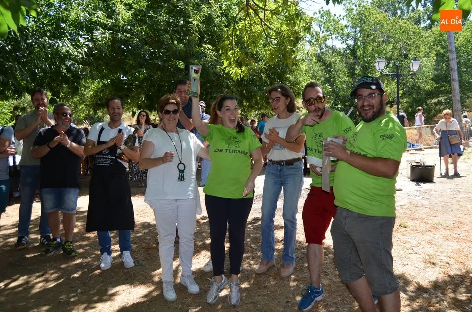 Foto 8 - El grupo de Lidia Zurdo se alza este a&ntilde;o con el premio del D&iacute;a del Calderillo Bejarano