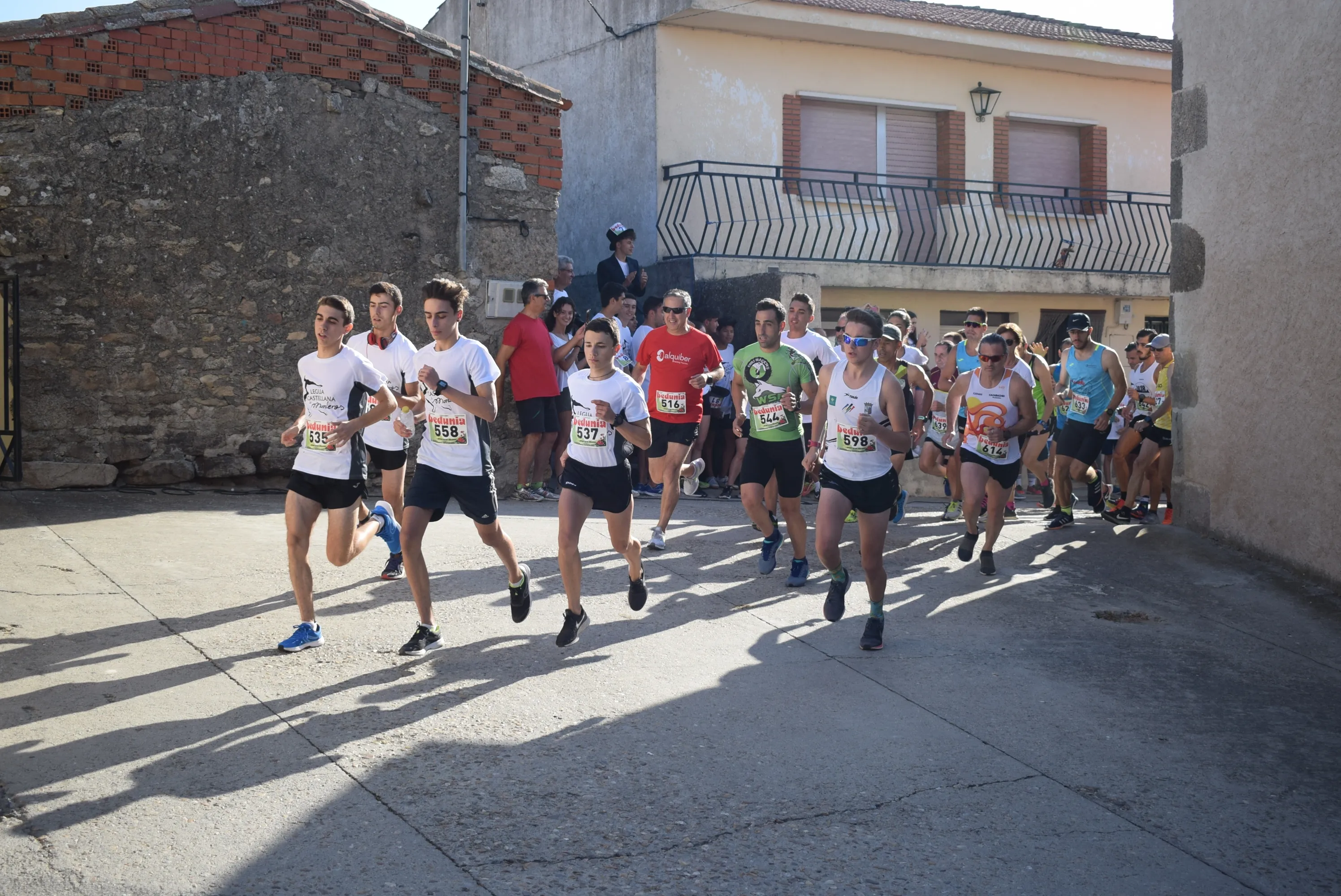 Salida de la carrera en la categoría absoluta / Diputación de Salamanca