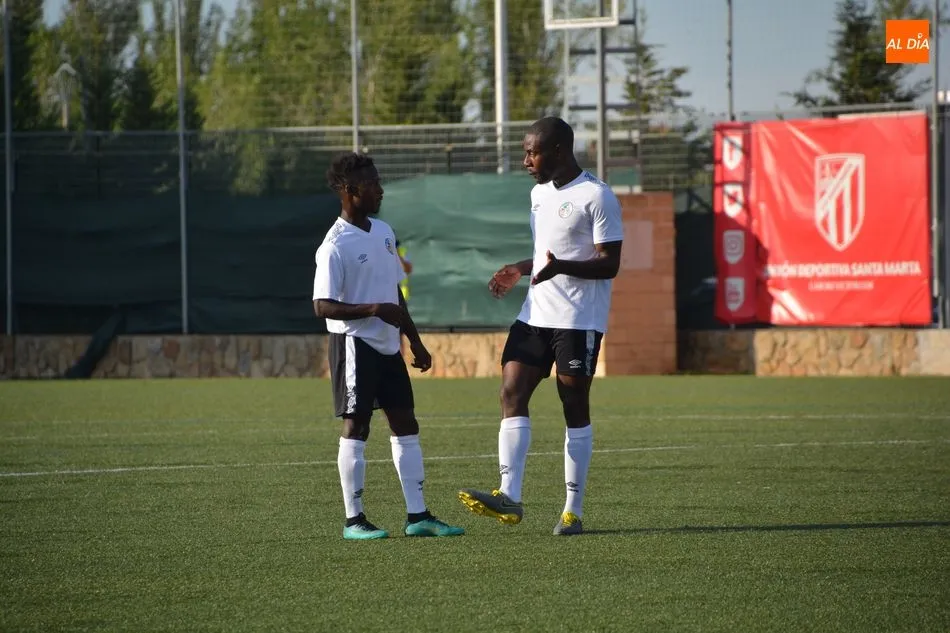 Foto 8 - El Salamanca UDS &lsquo;debuta&rsquo; en su pretemporada espa&ntilde;ola venciendo al Santa Marta (0-2)