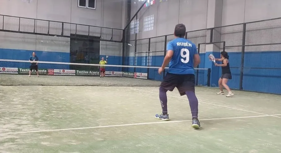 Foto 4 - Padel Life acoge una competici&oacute;n multipista  
