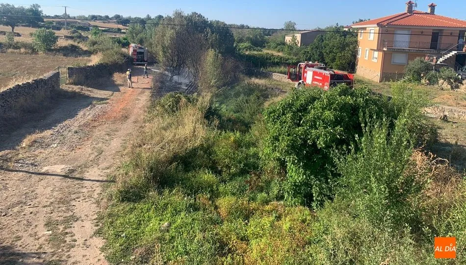En la extinción participaron dos dotaciones  del parque de Lumbrales