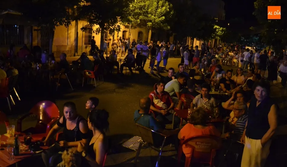 Foto 10 - El Martes Chico renueva los actos de su v&iacute;spera con muy buen ambiente  