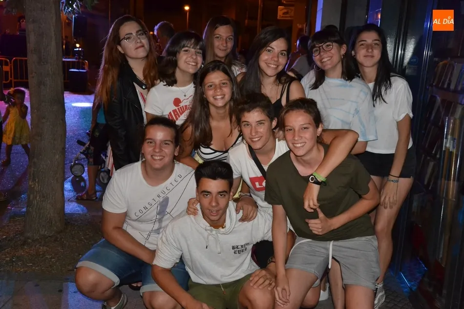 Foto 2 - El Martes Chico renueva los actos de su v&iacute;spera con muy buen ambiente  