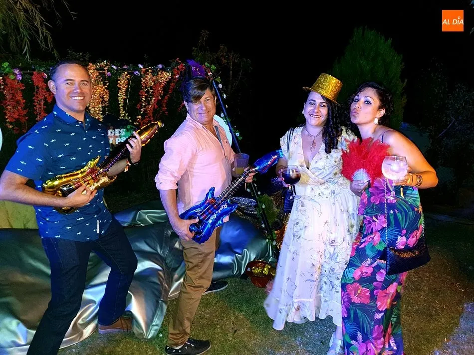 Foto 8 - La &lsquo;Frades Summer Party 2019&rsquo; recoge&nbsp;casi 4.000 litros de leche y aceite para el Banco de...
