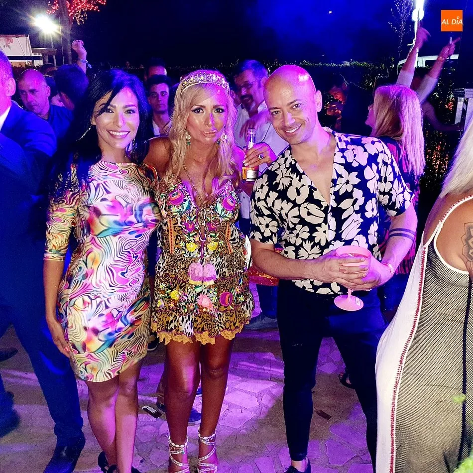 Foto 5 - La &lsquo;Frades Summer Party 2019&rsquo; recoge&nbsp;casi 4.000 litros de leche y aceite para el Banco de...