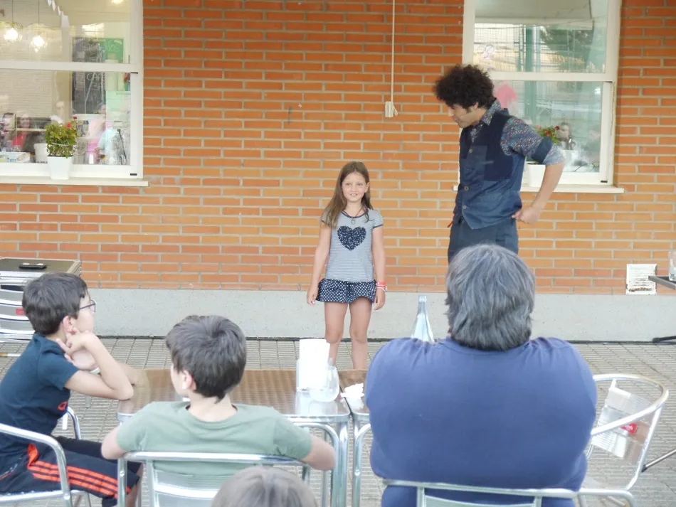 Foto 5 - Miguel de Lucas abre el Festival de Magia que seguir&aacute; en Carbajosa hasta el domingo