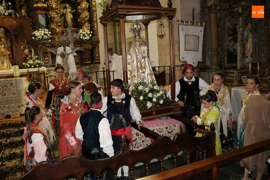 Foto 8 - Honras a la Virgen de las Nieves