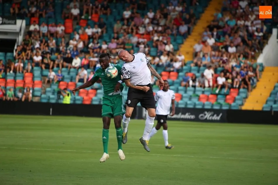 Una pugna del partido / Víctor Sánchez