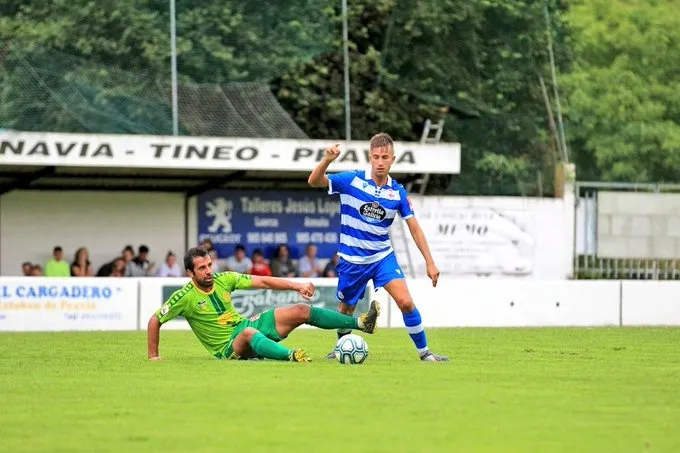 Foto 4 - Unionistas deja una gran imagen en su derrota ante el Deportivo de La Coru&ntilde;a (1-0)