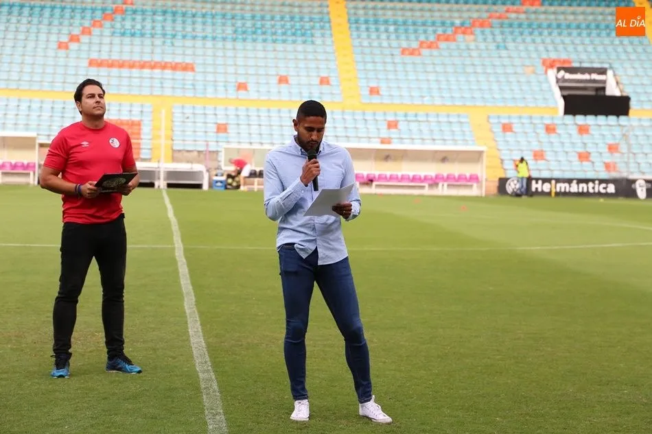 Foto 10 - El Salamanca UDS presenta su primera equipaci&oacute;n para la 2019/2020