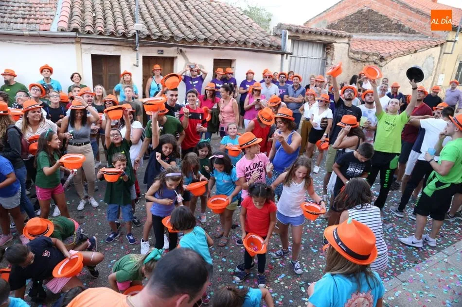 Foto 8 - Do&ntilde;inos inicia las fiestas de Santo Domingo con el mejor ambiente