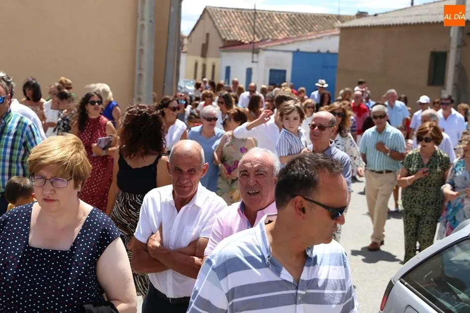 Foto 7 - Encinas de Abajo inicia las fiestas honrando a su patr&oacute;n