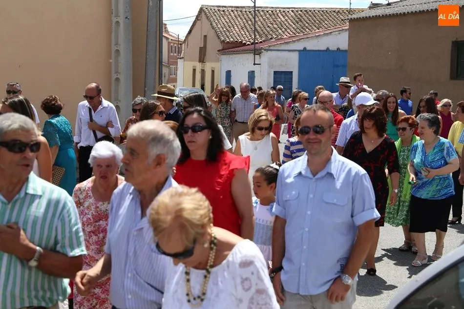 Foto 4 - Encinas de Abajo inicia las fiestas honrando a su patr&oacute;n