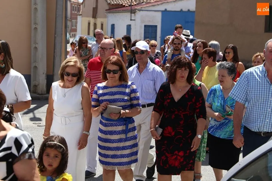 Foto 3 - Encinas de Abajo inicia las fiestas honrando a su patr&oacute;n