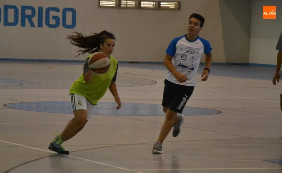 Foto 11 - Bal&oacute;n al aire en el nuevo Torneo de Basket 3x3 con muchos m&aacute;s participantes de los esperados  