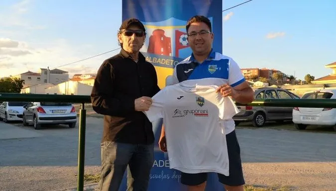 Jesús Benito junto a Raúl de Arriba / Alba de Tormes CF