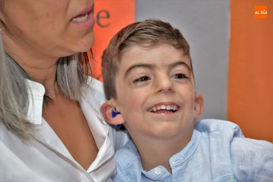 Foto 4 - Pedro, la sonrisa de un ni&ntilde;o con S&iacute;ndrome de Cornelia de Lange  