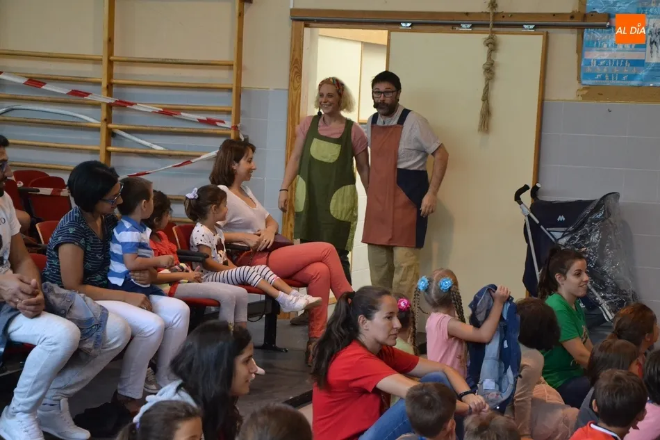 Foto 10 - Una Glorieta Emocionante finaliza a cubierto en la Sala Esmark debido a la lluvia  