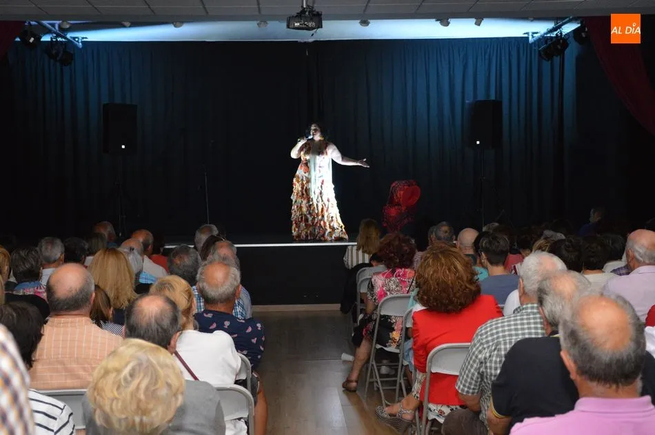 Foto 5 - Competiciones y copla animan la jornada festiva en Castellanos de Moriscos