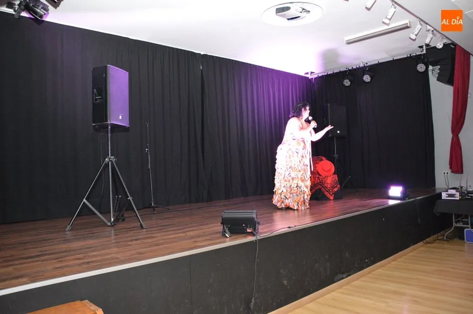 Foto 3 - Competiciones y copla animan la jornada festiva en Castellanos de Moriscos