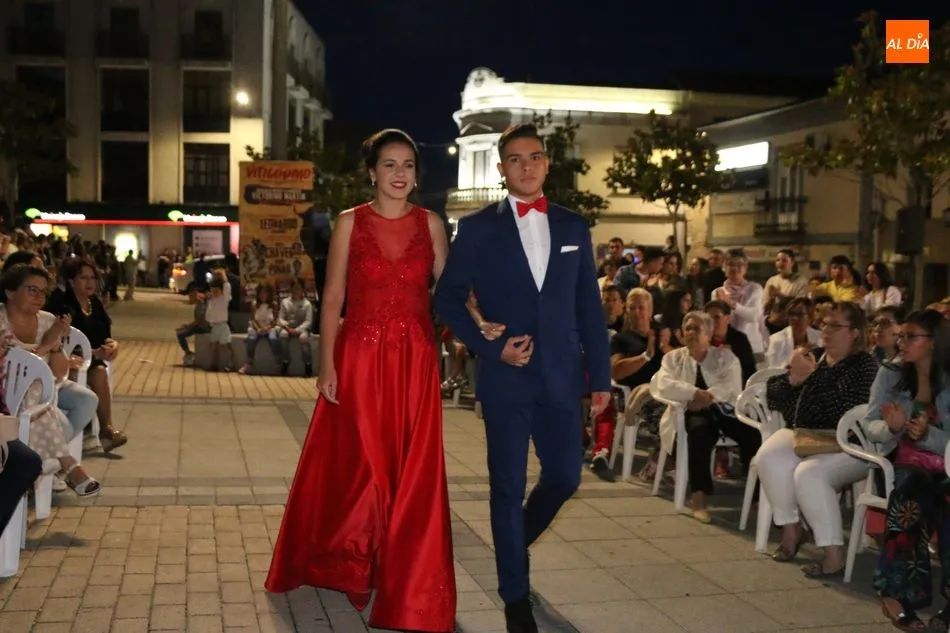 Foto 6 - Vitigudino se viste de gala para recibir a la Corte de Honor y al pregonero de sus Ferias y fiestas ...