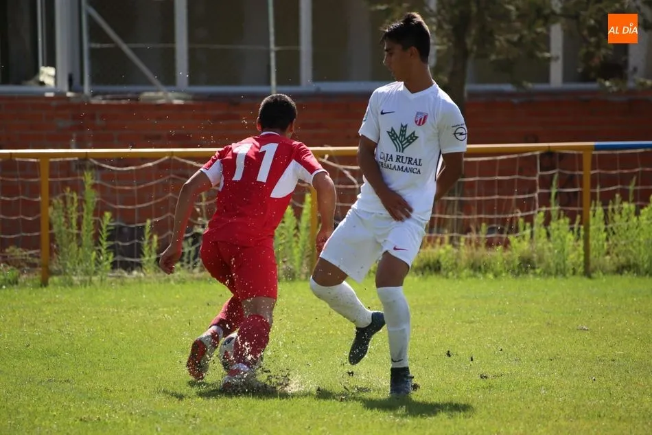 Foto 9 - El Santa Marta no tiene piedad y arrolla al Navega (4-0)