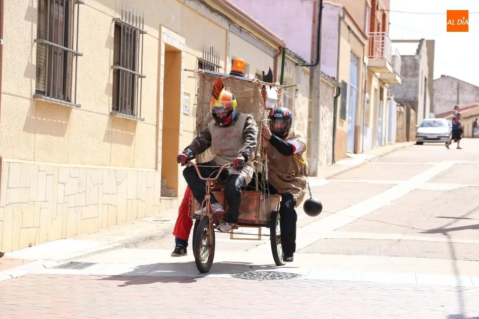 Foto 7 - Do&ntilde;inos disfruta la emoci&oacute;n de la carrera de los auto locos&nbsp;