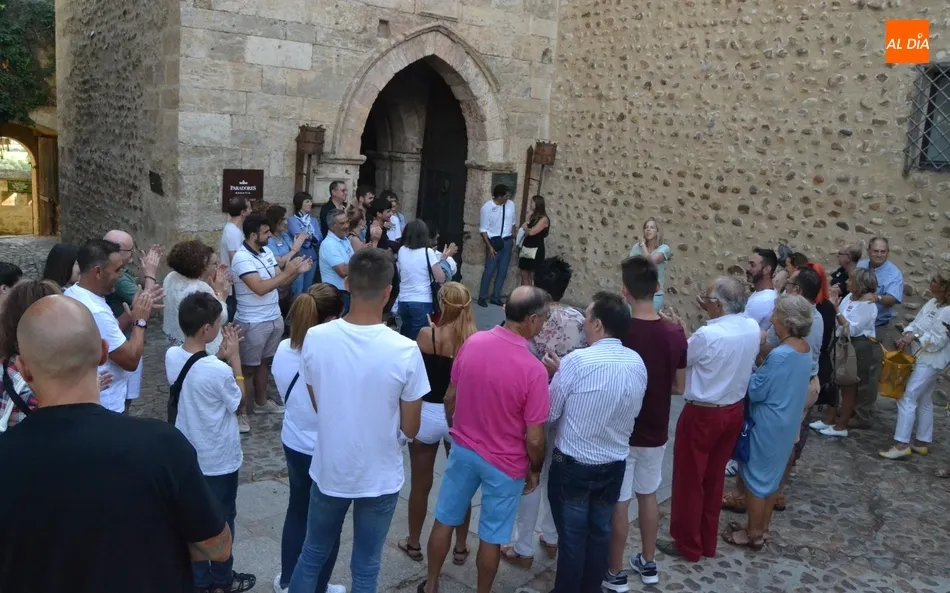Foto 4 - El Parador inicia sus actividades especiales de agosto con una nueva visita teatralizada  