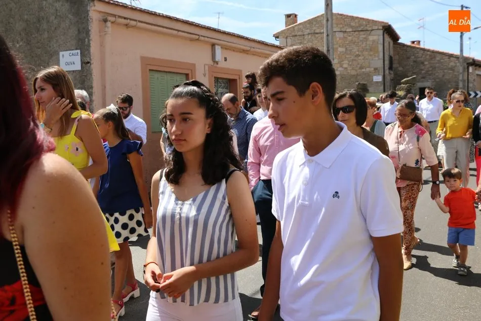 Foto 4 - La Zarza de Pumareda arropa a San Lorenzo con los bailes&nbsp;de La Zarzalera  